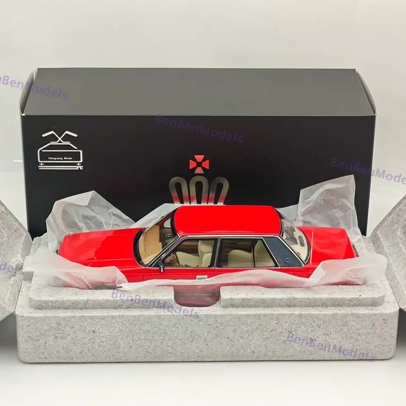 1/18 Crown Seventh Generation MS122 Red / Mi Interior Diecast Model