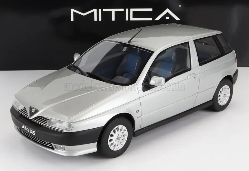 1/18 MITICA - Alfa Romeo 145 - 1995 - Argento - resina - resin model