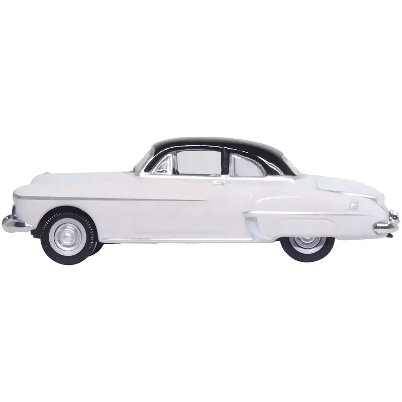 1950 Oldsmobile Rocket 88 Coupe Marol Gray with Black Top 1/87 (HO) Scale Diecast Model Car by Oxford Diecast
