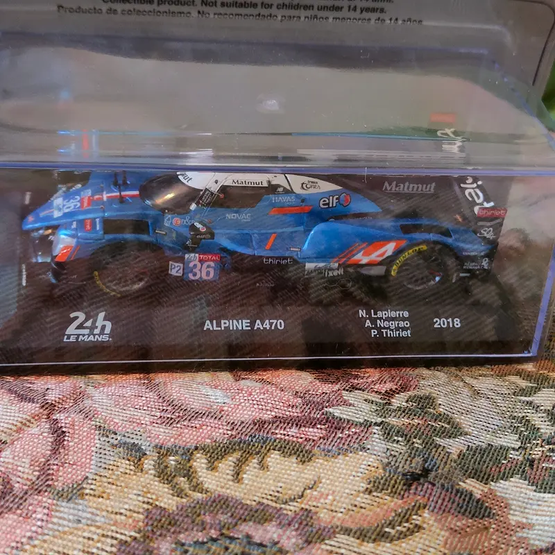 24 ore Le mans  Alpine A470    formato 1