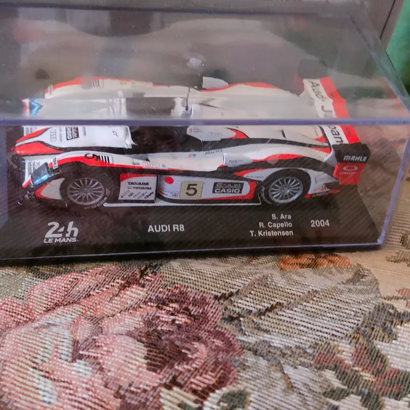 24 ore Le mans  - Audi R8  -   ottimo