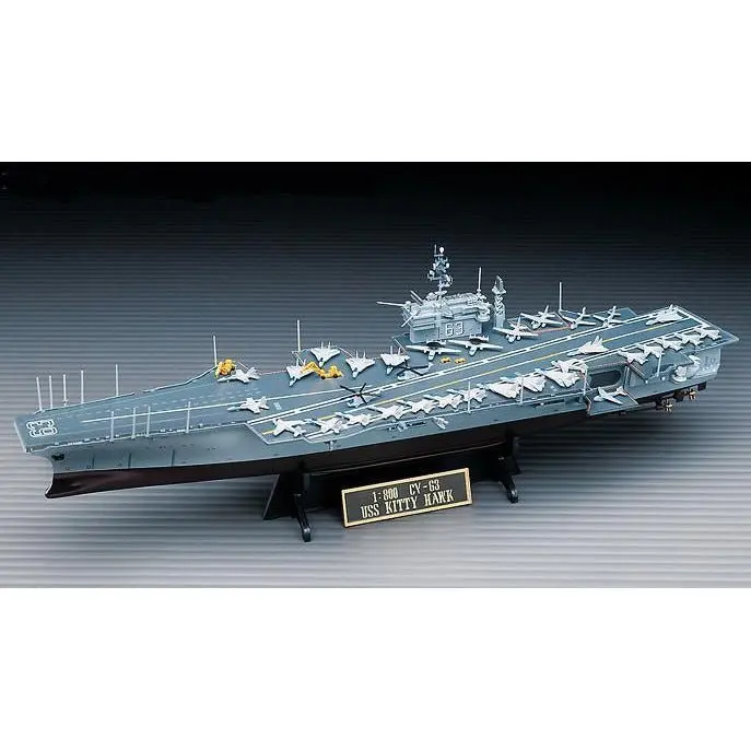 Academy 1/800 USS Kitty Hawk