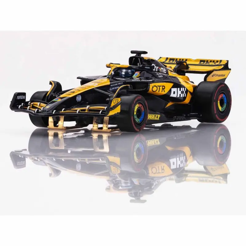 AFX Racing HO 2024 McLaren Fomula-1 MCL38 #81 AU Mega G+ Slot Car