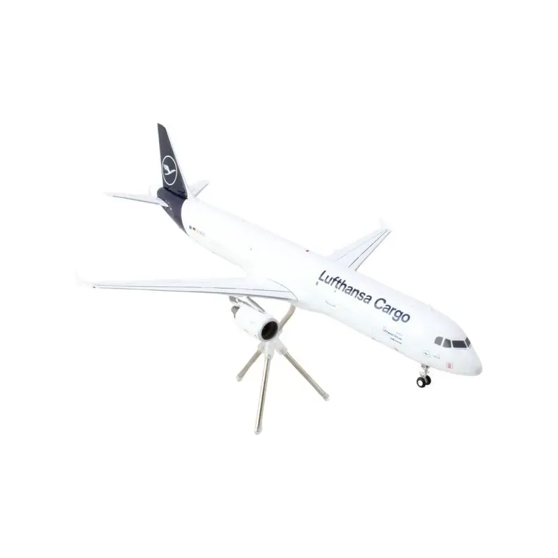 Airbus A321P2F Commercial Aircraft "Lufthansa Cargo" (D-AEUC) White with Blue Tail "Gemini 200" Series 1/200 Diecast Model Airplane by GeminiJets