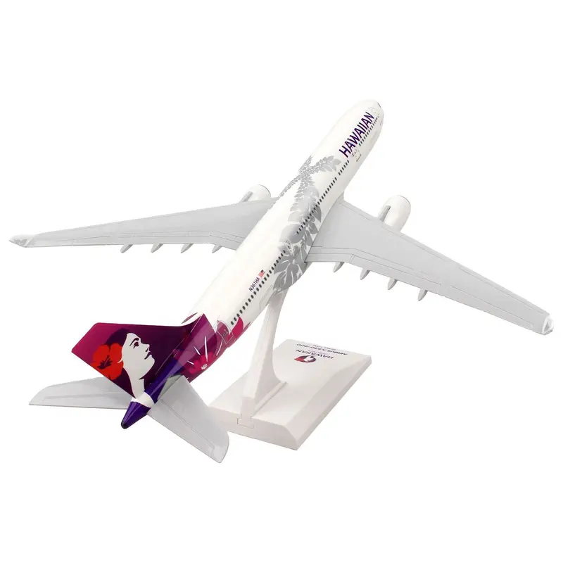Airbus A330-200 Commercial Aircraft "Hawaiian Airlines" (N361HA) White with Purple Tail (Snap-Fit) 1/200 Plastic Model by Skymarks