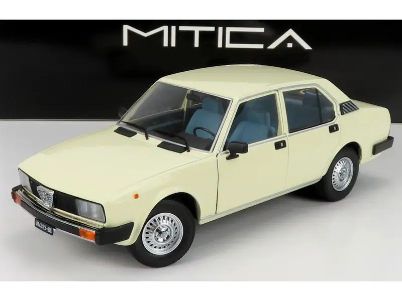 Alfa Romeo Alfetta Berlina 2000L 1978 Ivory 103 1