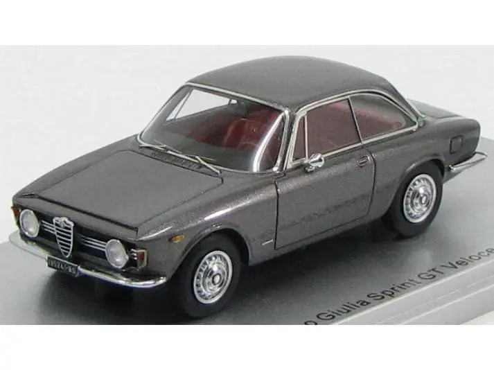 Alfa Romeo Giulia Sprint GT Veloce1.8 Grey 1