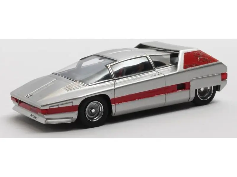Alfa Romeo Navajo Bertone silver 76 1