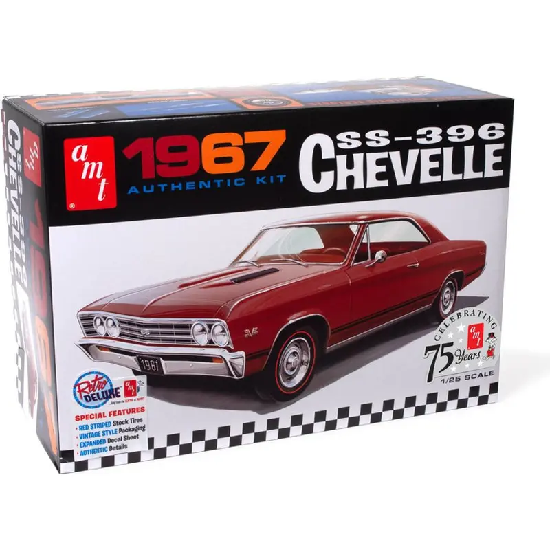 AMT 1967 Chevrolet Chevelle SS396 1/25 Scale Model Kit
