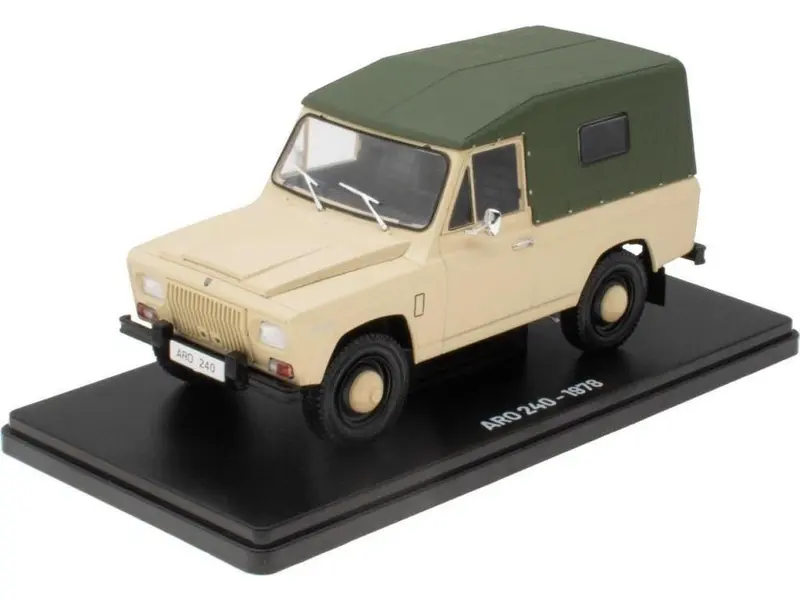 ARO 2401978 Sand/Green canvas top 1