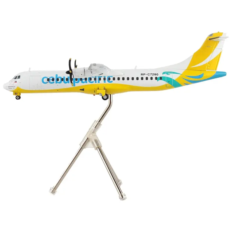ATR 72-600 Commercial Aircraft "Cebu Pacific" White and Yellow "Gemini 200" Series 1/200 Diecast Model Airplane by GeminiJets