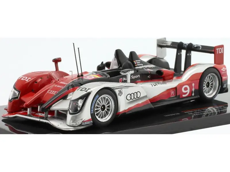 Audi R15 TDI #9 Winner 24h Le Mans 2010 Rockenfeller/Bernhard/Dumas 1