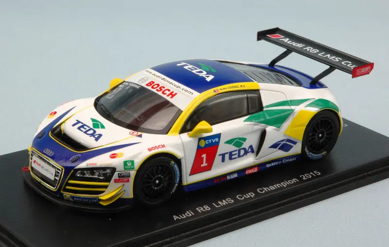 AUDI R8 LMS N.1 CUP CHAMPION 2015 ALEX JOONG 1