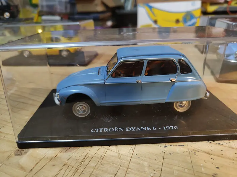 AUTO VINTAGE - Citroen AMI 6 del 1961.  Con fascicolo  NUOVA