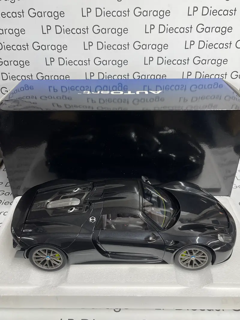 AUTOart Porsche 918 Spyder Black 1