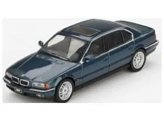BMW 750iL Sorrento Blue Metallic (RHD) 1