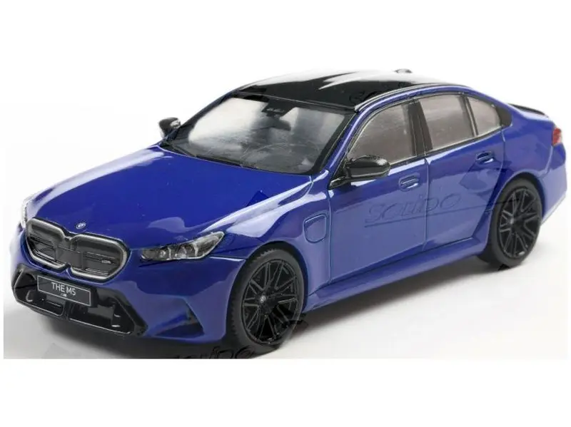 BMW G90 M5 Sedan Marina Bay Blue 2024 1