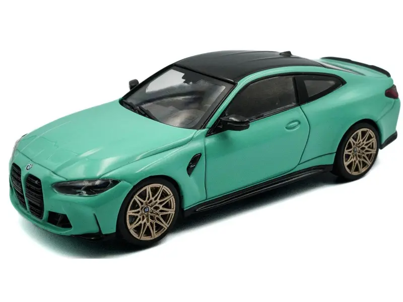 BMW M4 (G82) Competition 2023 Green 1