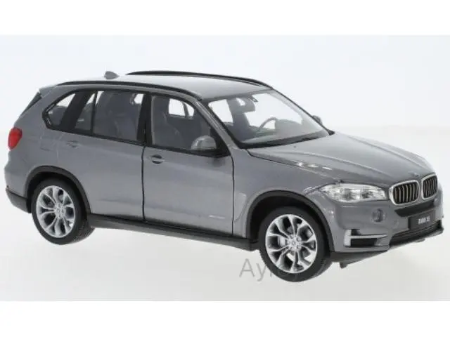 BMW X5 (F15) Metallic Grey 1