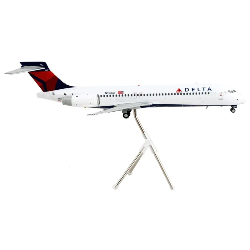 Boeing 717-200 Commercial Aircraft "Delta Air Lines" White with Blue Tail "Gemini 200" Series 1/200 Diecast Model Airplane by GeminiJets