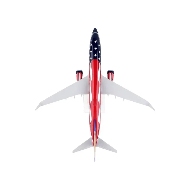 Boeing 737-800 Commercial Aircraft "Southwest Airlines - Freedom One" (N500WR) USA Flag Livery (Snap-Fit) 1/130 Plastic Model by Skymarks