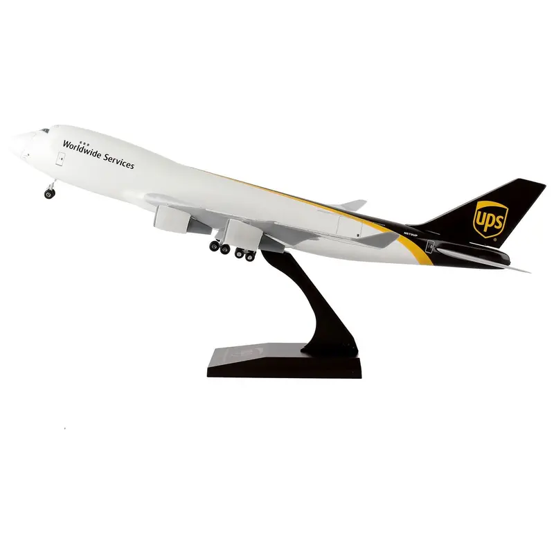Boeing 747-400F Commercial Aircraft with Landing Gear "UPS Worldwide Services" (N570UP) White and Brown (Snap-Fit) 1/200 Plastic Model by Skymarks