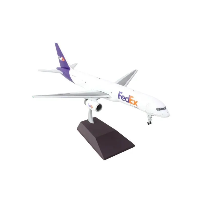 Boeing 757-200F Commercial Aircraft "FedEx (Federal Express)" (N921FD) White with Purple Tail "Gemini 200" Series 1/200 Diecast Model Airplane by GeminiJets