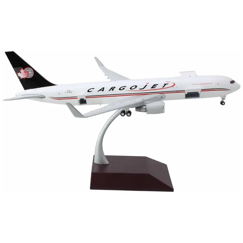 Boeing 767-300F Commercial Aircraft "Cargojet Airways" (C-FGSJ) White with Black Tail "Gemini 200 - Interactive Series" 1/200 Diecast Model Airplane by GeminiJets