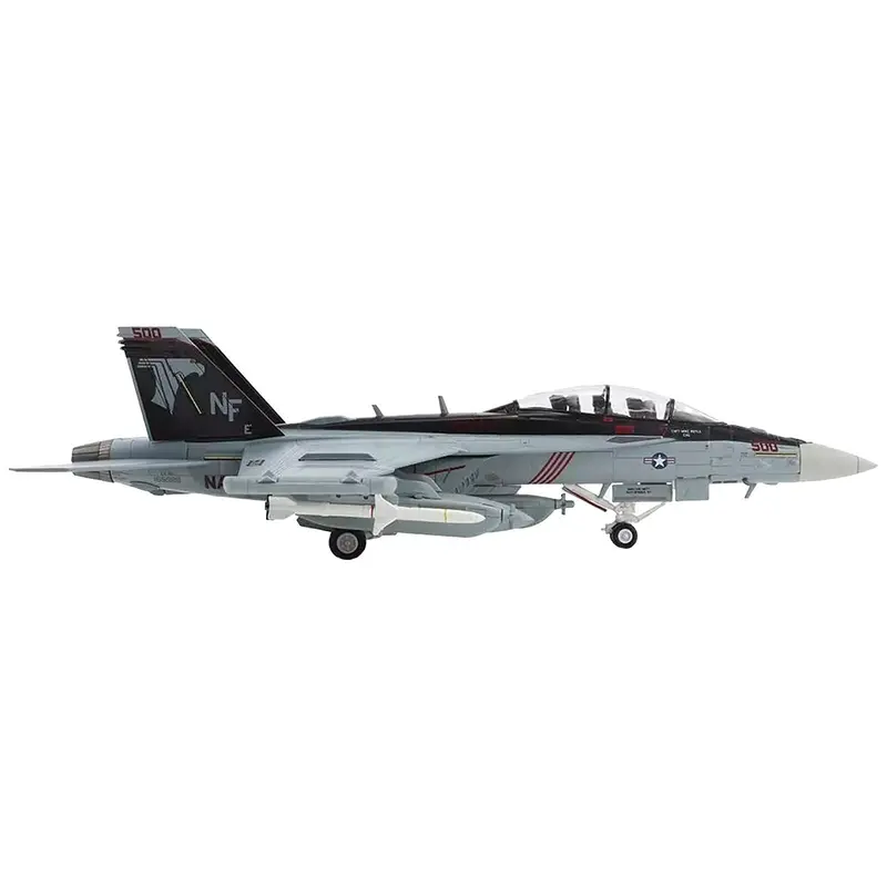 Boeing EA-18G Growler Aircraft "VAQ-141 Shadowhawks USS George Washington" (2013) United States Navy "Air Power Series" 1/72 Diecast Model by Hobby Master