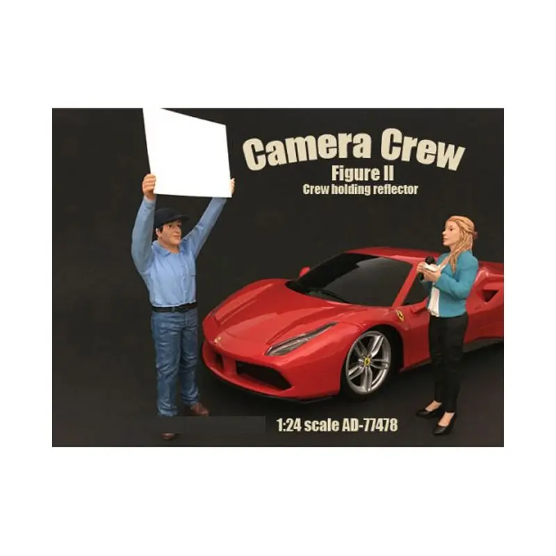 Camera Crew Figure II "Crew Holding Reflector" For 1
