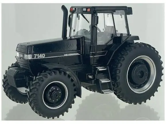 Case IH Magnum 7140 Tractor Black 1