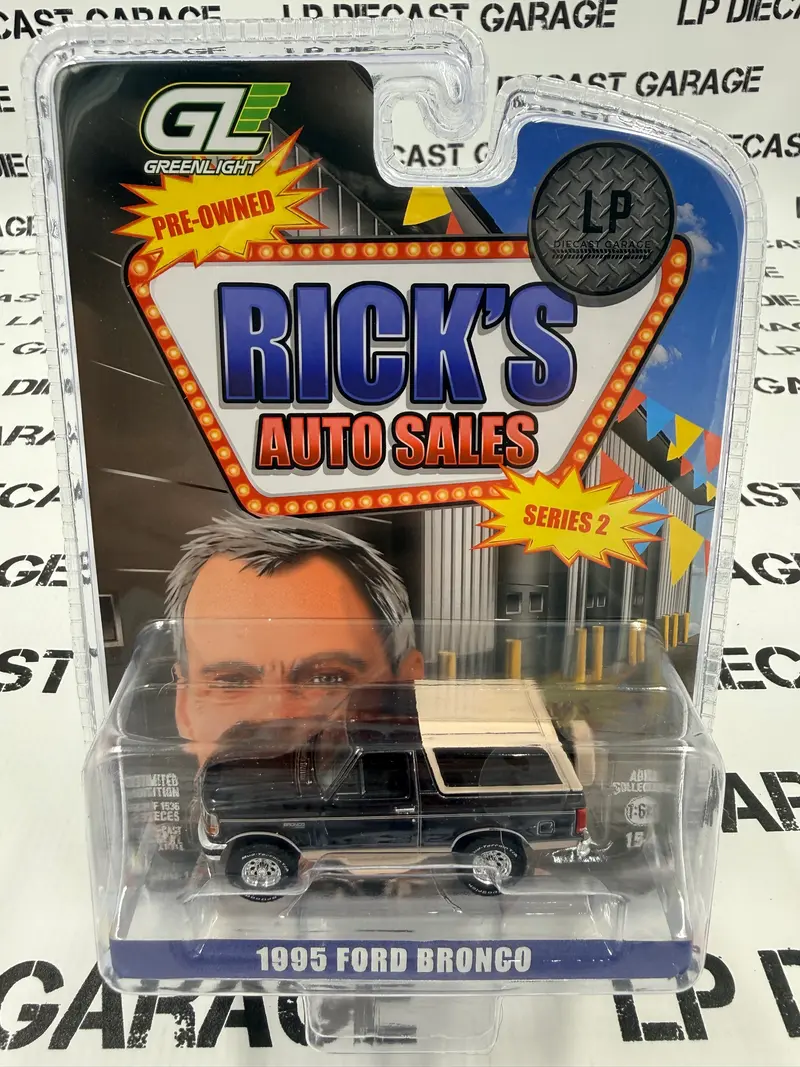 CHASE GREENLIGHT 1995 Ford Bronco Black LP Exclusive 1