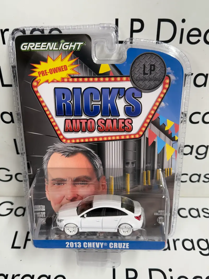 CHASE GREENLIGHT 2013 Chevy Cruze White LP Exclusive 1