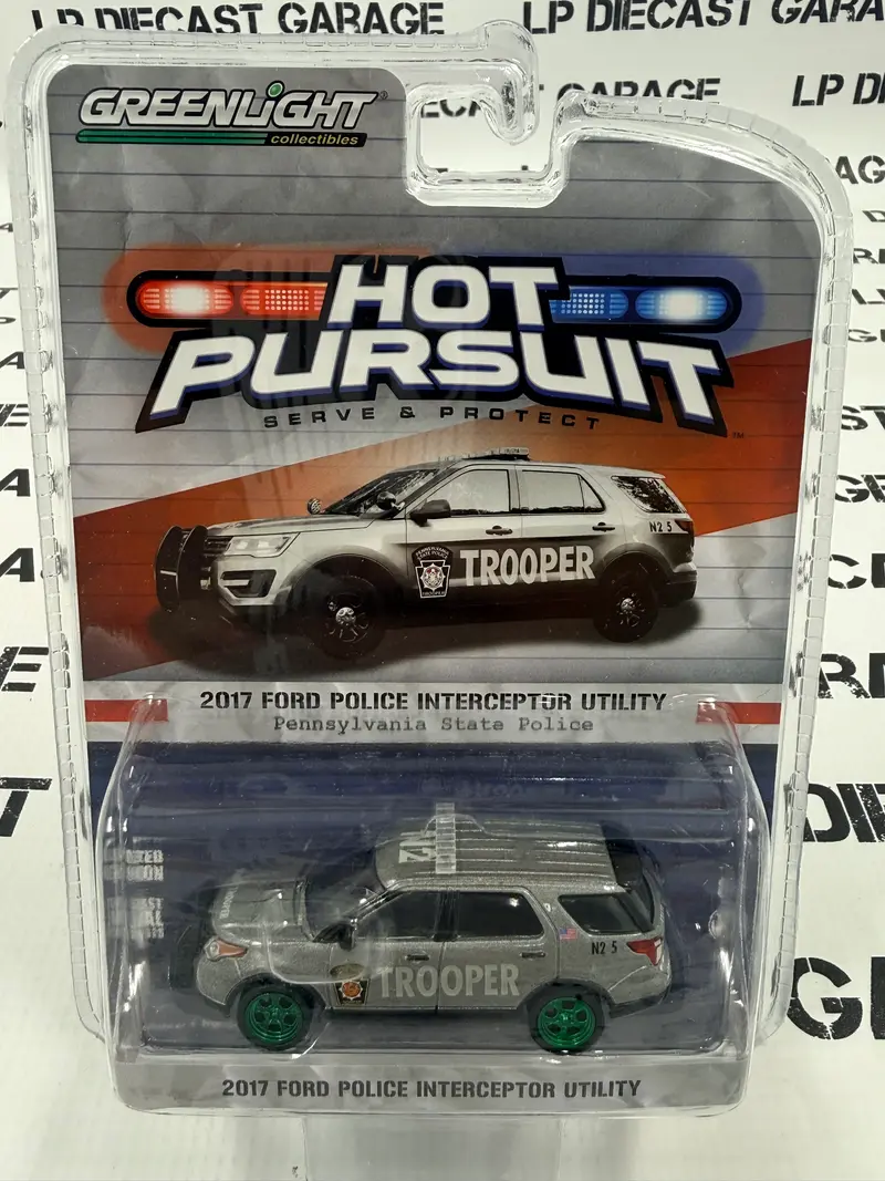 CHASE GREENLIGHT 2017 Ford Police Interceptor PA Trooper Pennsylvania State Police 1