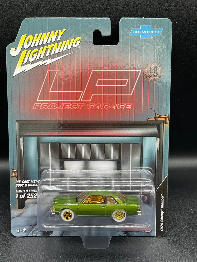 CHASE JOHNNY WHITE LIGHTNING 1979 Chevrolet Malibu Green LP 1