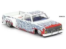 Chevrolet Silverado Dually on Fire V2 1