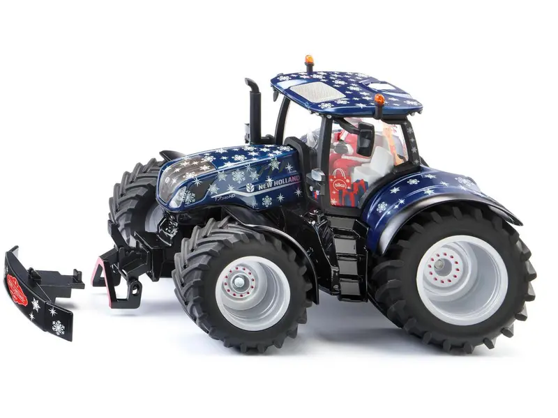 Christmas Tractor New Holland 2023 1