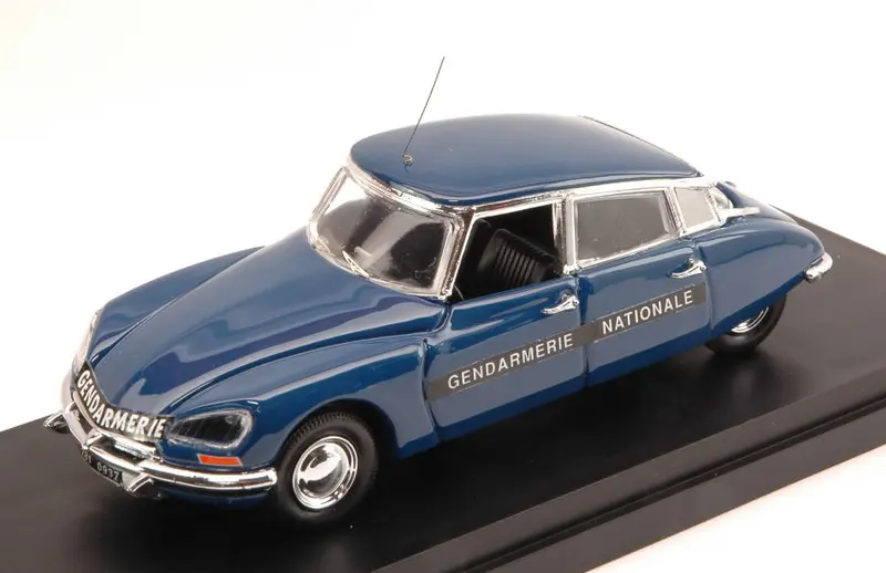 CITROEN DS 21 1972 GENDARMERIE 1