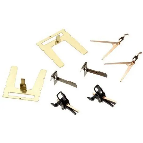 CONDUCTING CLOSE COUPLER