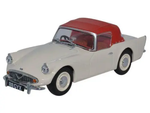 Daimler SP250 Hood Up Ivory/Red 1