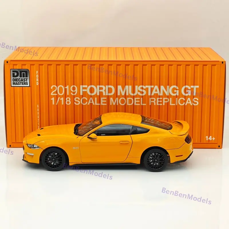 DM 1/18 Scale Replicas Mustang GT 2019 Widebodykit Pack LHD Orange Fury