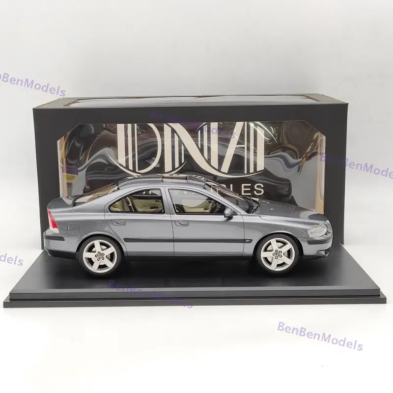 DNA Collectibles 1/18 S60 R 2003 DNA000107 Resin Model Car Grey Metallic