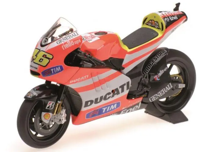 Ducati Desmosedici GP 11.2 Valentino Rossi MotoGP 2011 1
