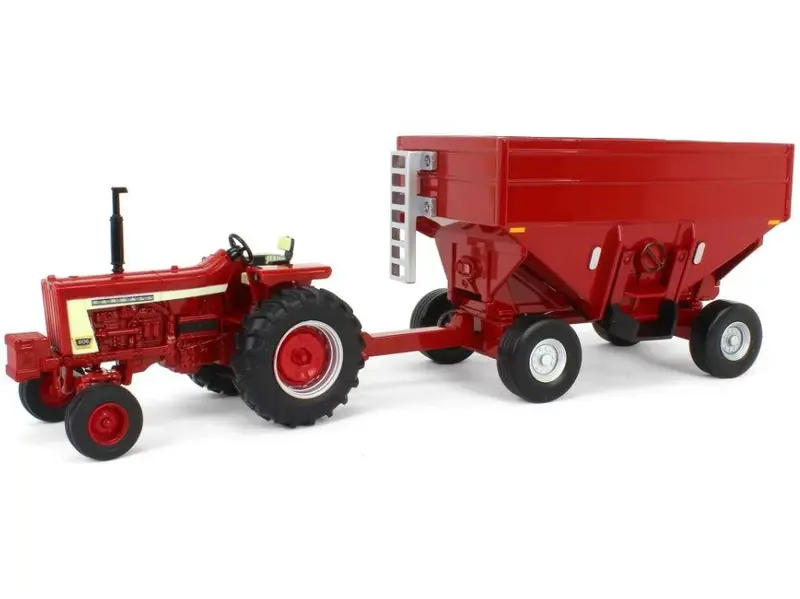 Farmall 806 Tractor with Gravity Wagon 1