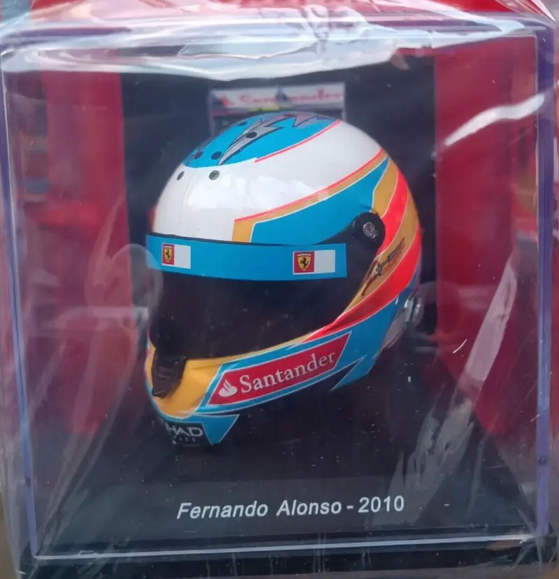 Fernando Alonso 2010 Helmet 1