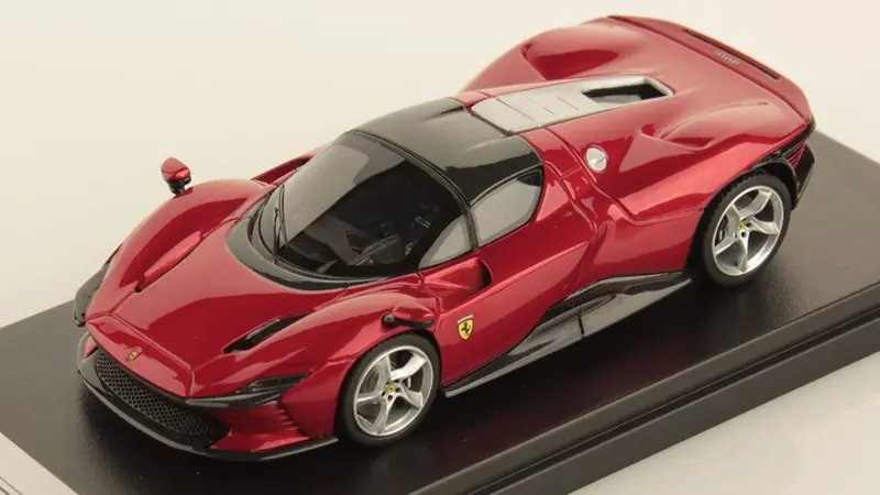 FERRARI DAYTONA SP3 ROSSO MAGMA 1