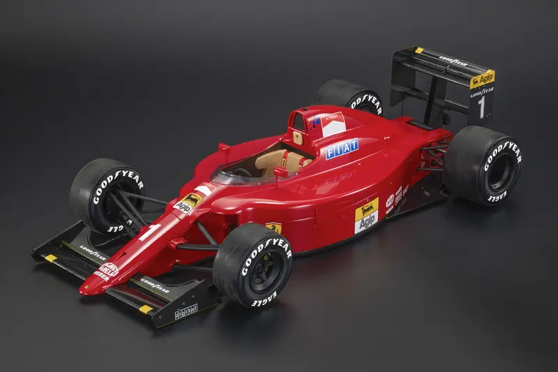 Ferrari F1-90 641/2 n°1 (1990) - Alain Prost - Winner French GP - With Driver - GP1222CWD - GP Replicas