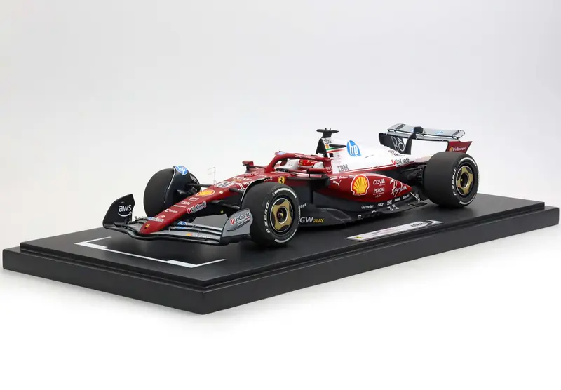 Ferrari - F1 SF-25 n°16 (2025) 1