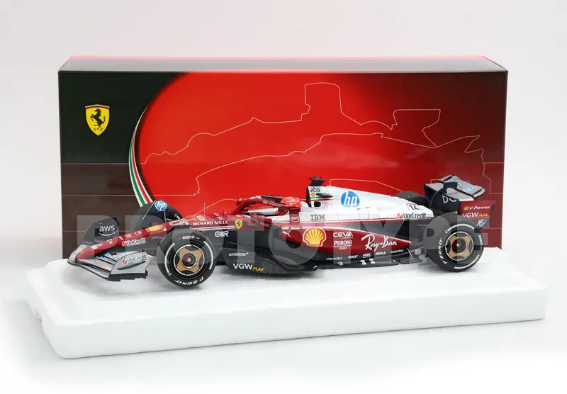 Ferrari - F1 SF-25 n°16 (2025) 1