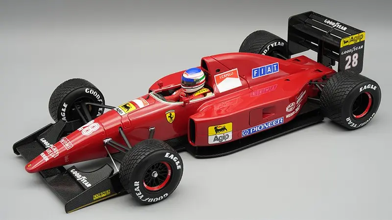 FERRARI F92A N.28 SPAIN GP 1992 IVAN CAPELLI RAIN TYRES W/DRIVER 1